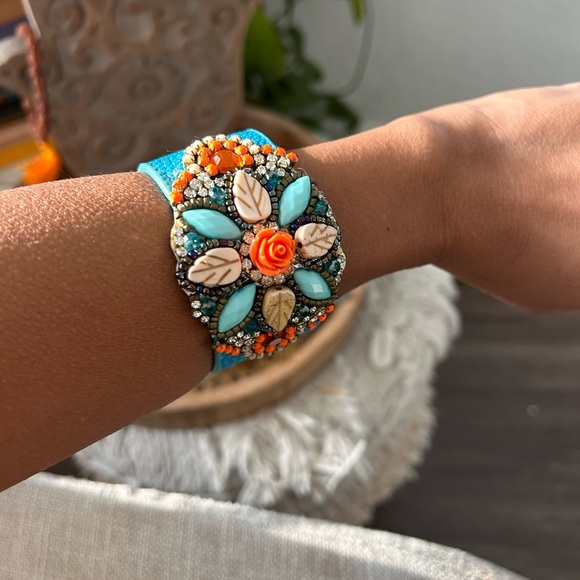 bracelets - Picture 6 of 7